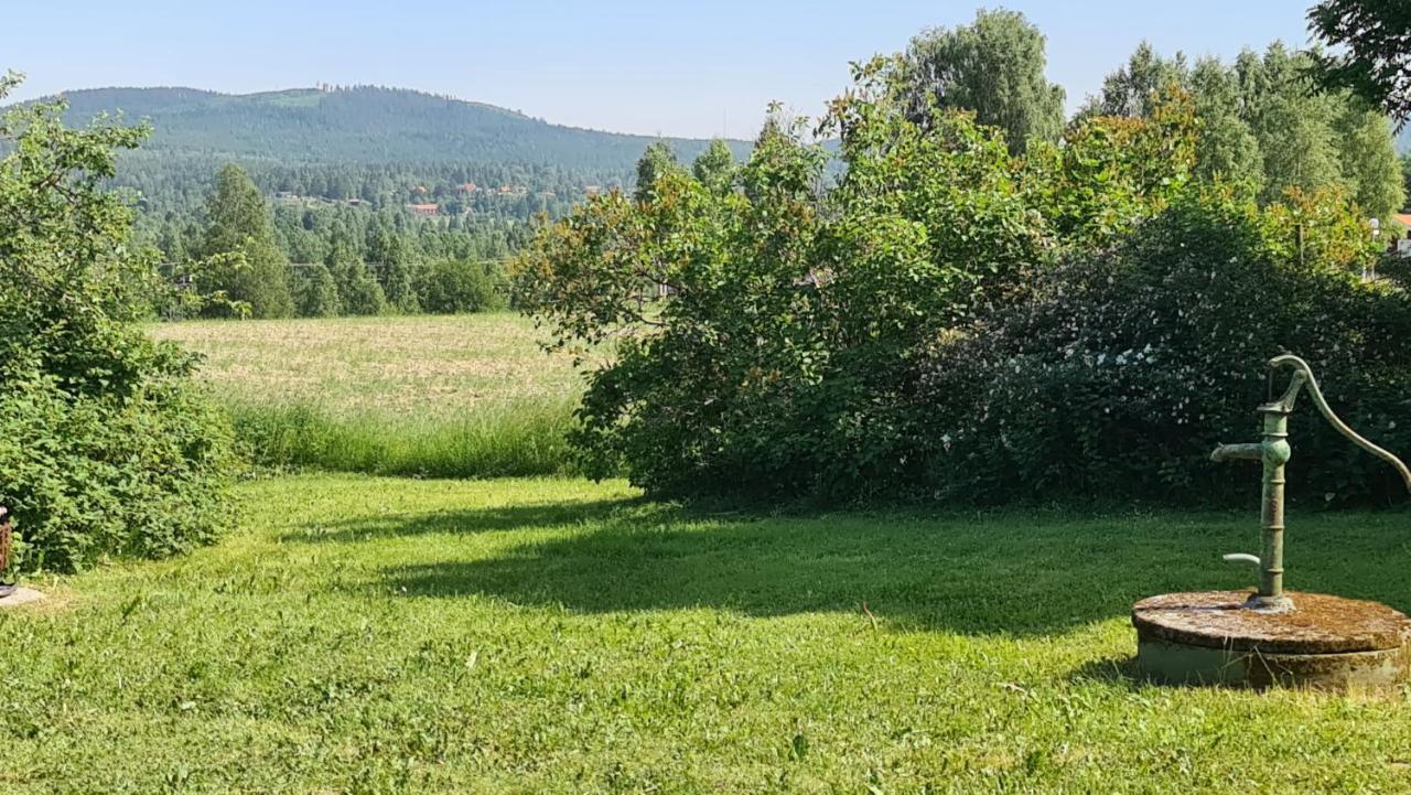 Symaskinshuset Jaervsoe Eksteriør bilde